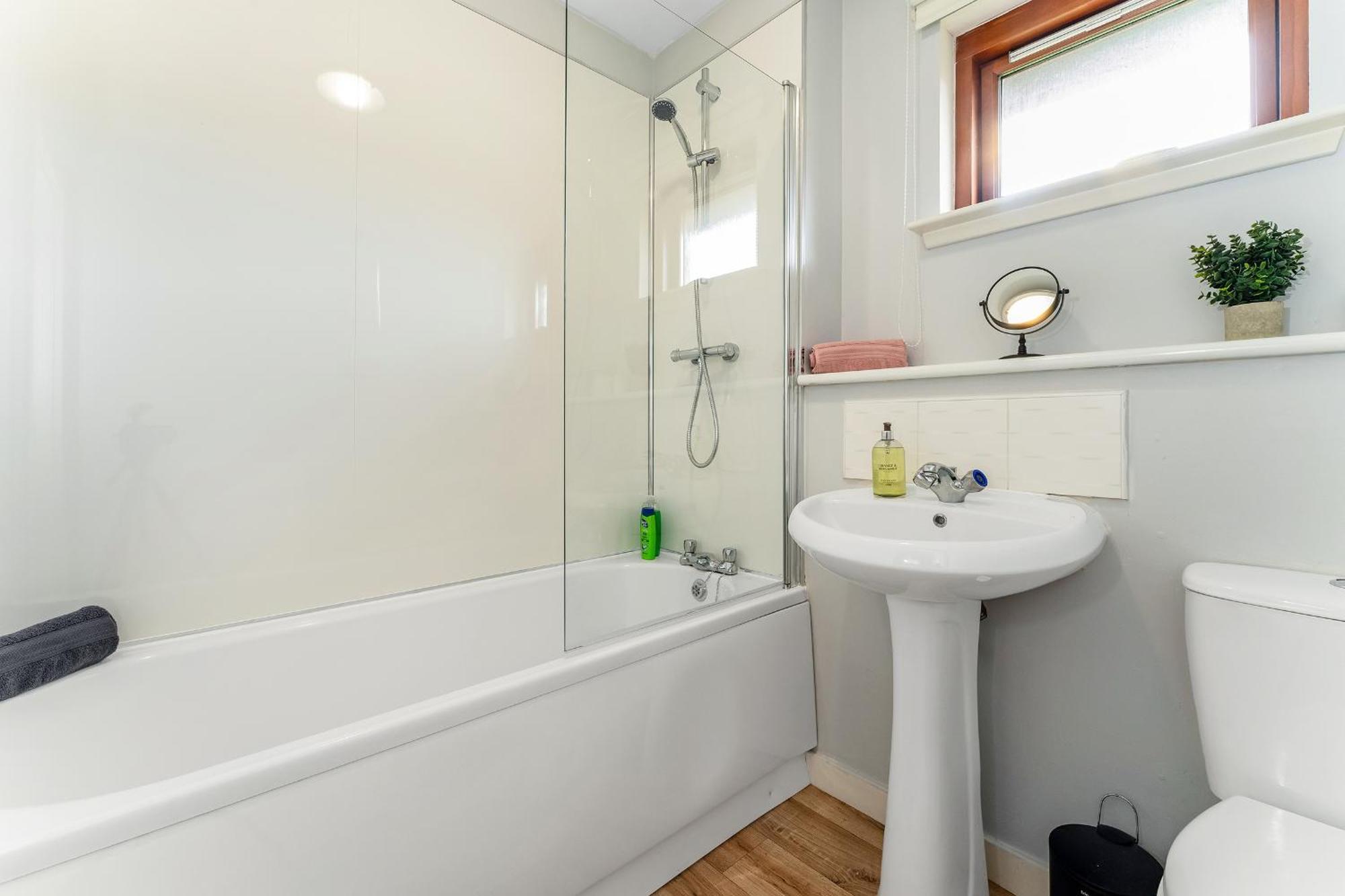 2Bed City Central East End Gem Glasgow Exterior photo